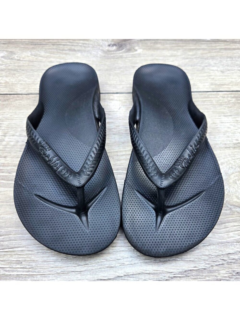 Archies Men's US 8 Flip Flop Sandals Slip On Plastic Upper Logo EUC